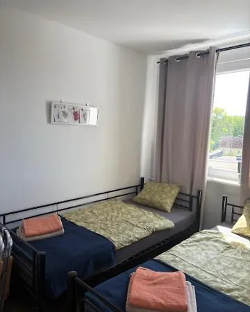 Mieszkanie Wakacyjne * ウストカ